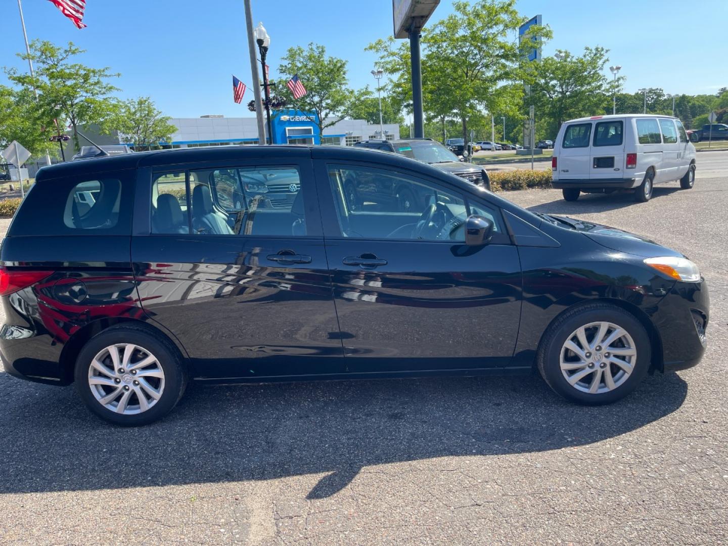 2012 BLACK /BLACK Mazda MAZDA5 Sport (JM1CW2BLXC0) with an 2.5L L4 DOHC 16V engine, AUTOMATIC transmission, located at 434 West Main Street, Anoka, MN, 55303, (763) 576-9696, 45.201759, -93.396706 - MULTI-POINT "PERFORMANCE" INSPECTION PERFORMED: Transmission/clutch, Engine performance, Brakes, Steering, Heater/Air Conditioning, Instruments/Controls, Headlights/fog lights, Brake/back-up lights, Interior/warning lights, Turn signals/flashers MULTI-POINT "UNDER HOOD" INSPECTION PERFORMED : F - Photo#3