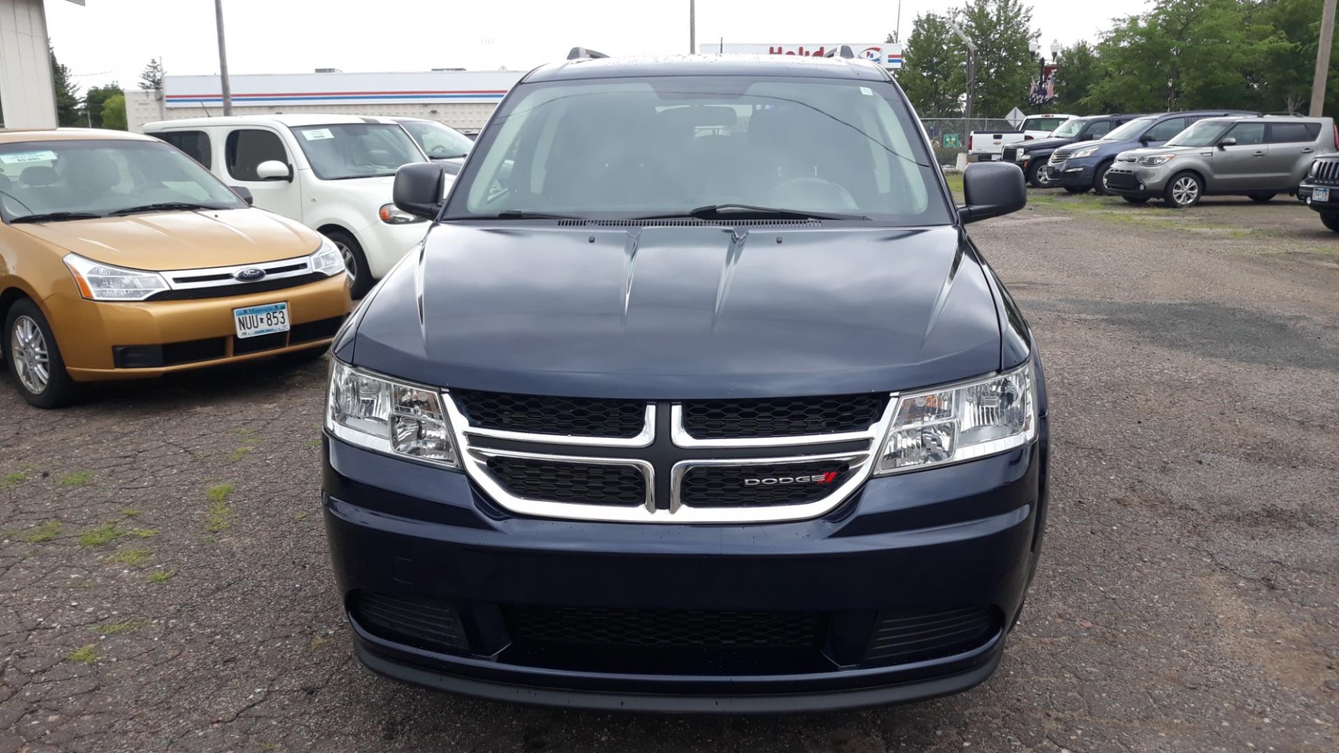 2018 Blue /GRAY DODGE JOURNEY SE (3C4PDCABXJT) with an 2.4 engine, AUTO transmission, located at 434 West Main Street, Anoka, MN, 55303, (763) 576-9696, 45.201759, -93.396706 - 2018 DODGE JOURNEY SE, 5 PASSENGER, ONE OWNER, NO ACCIDENTS, LOW MILES. INSPECTED AND SAFTY CHECKED BY CERTIFIED MECHANIC. - Photo#1