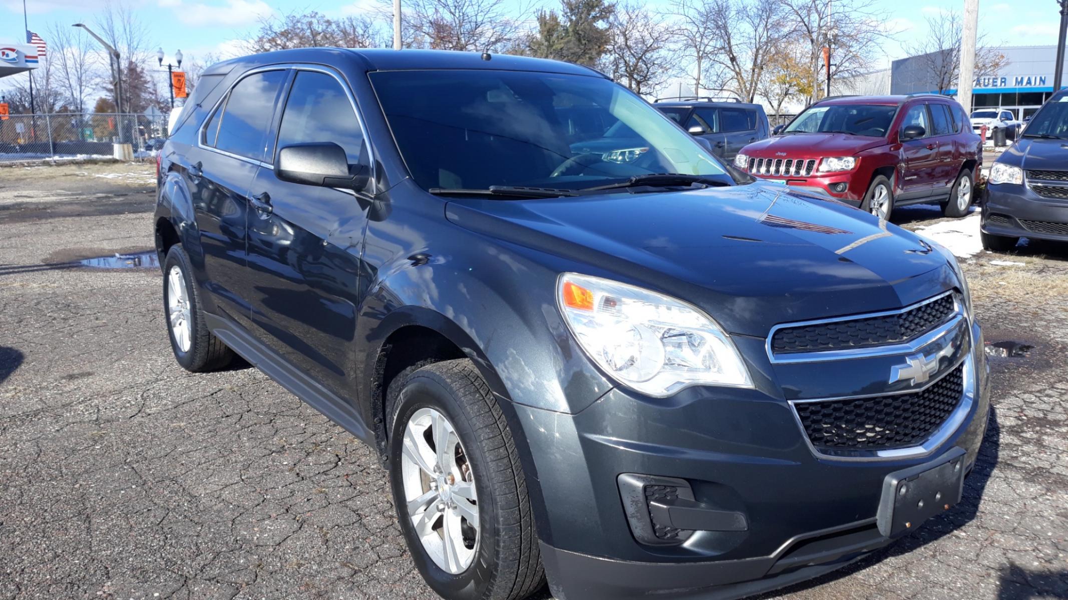 2013 GRAY /GRAY Chevrolet Equinox LS AWD (2GNFLCEK1D6) with an 2.4L L4 DOHC 16V engine, 6-Speed Automatic transmission, located at 434 West Main Street, Anoka, MN, 55303, (763) 576-9696, 45.201759, -93.396706 - 2013 CHEVY EQUINOX LS AWD, ONE OWNER, NO ACCIDENTS, SUPER NICE CONDITION. - Photo #2