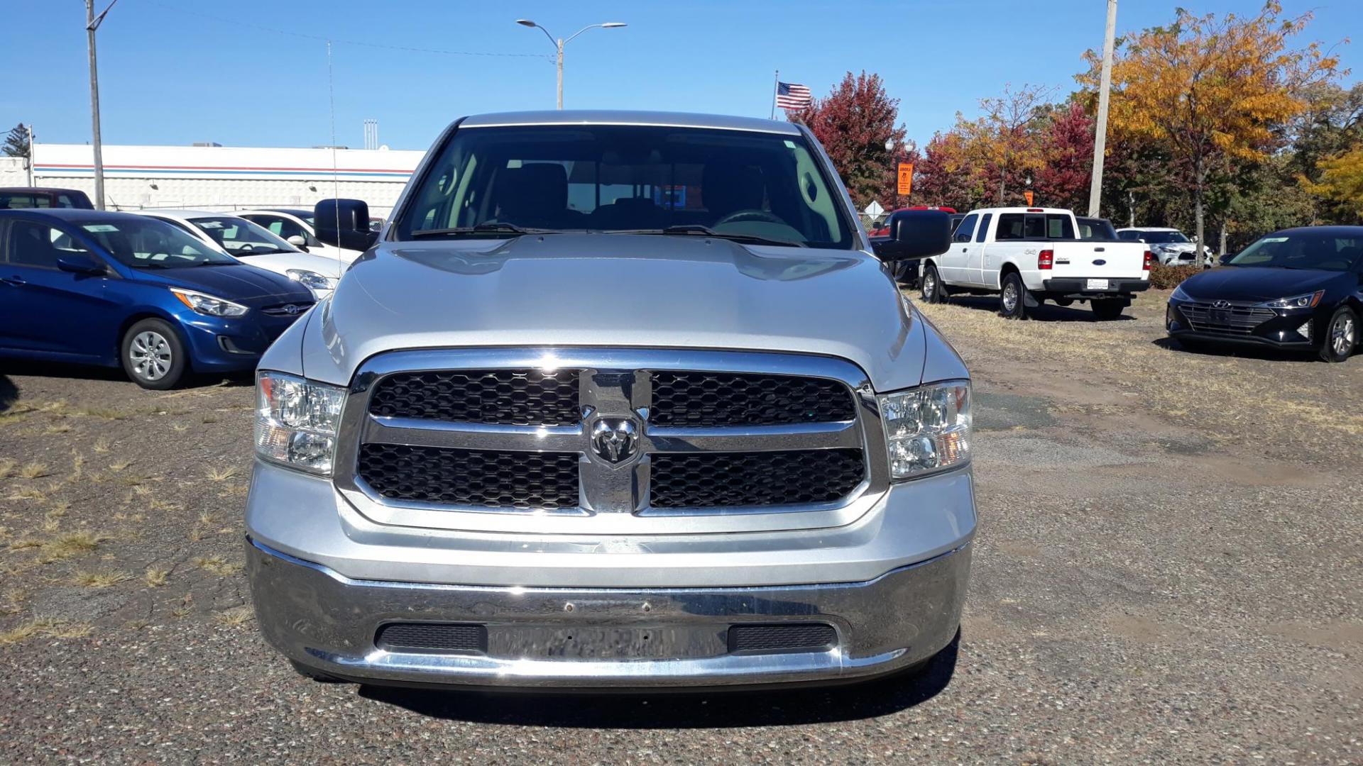 2017 SILVER /GRAY RAM 1500 SLT Quad Cab 4WD (1C6RR7GG1HS) with an 3.6L V6 DOHC 24V FFV engine, 8A transmission, located at 434 West Main Street, Anoka, MN, 55303, (763) 576-9696, 45.201759, -93.396706 - 2017 DODGE 1500 SLT 4X4, 4 DOOR 3.6 V6. SUPER CLEAN WITH POWER REAR WINDOW. - Photo#1