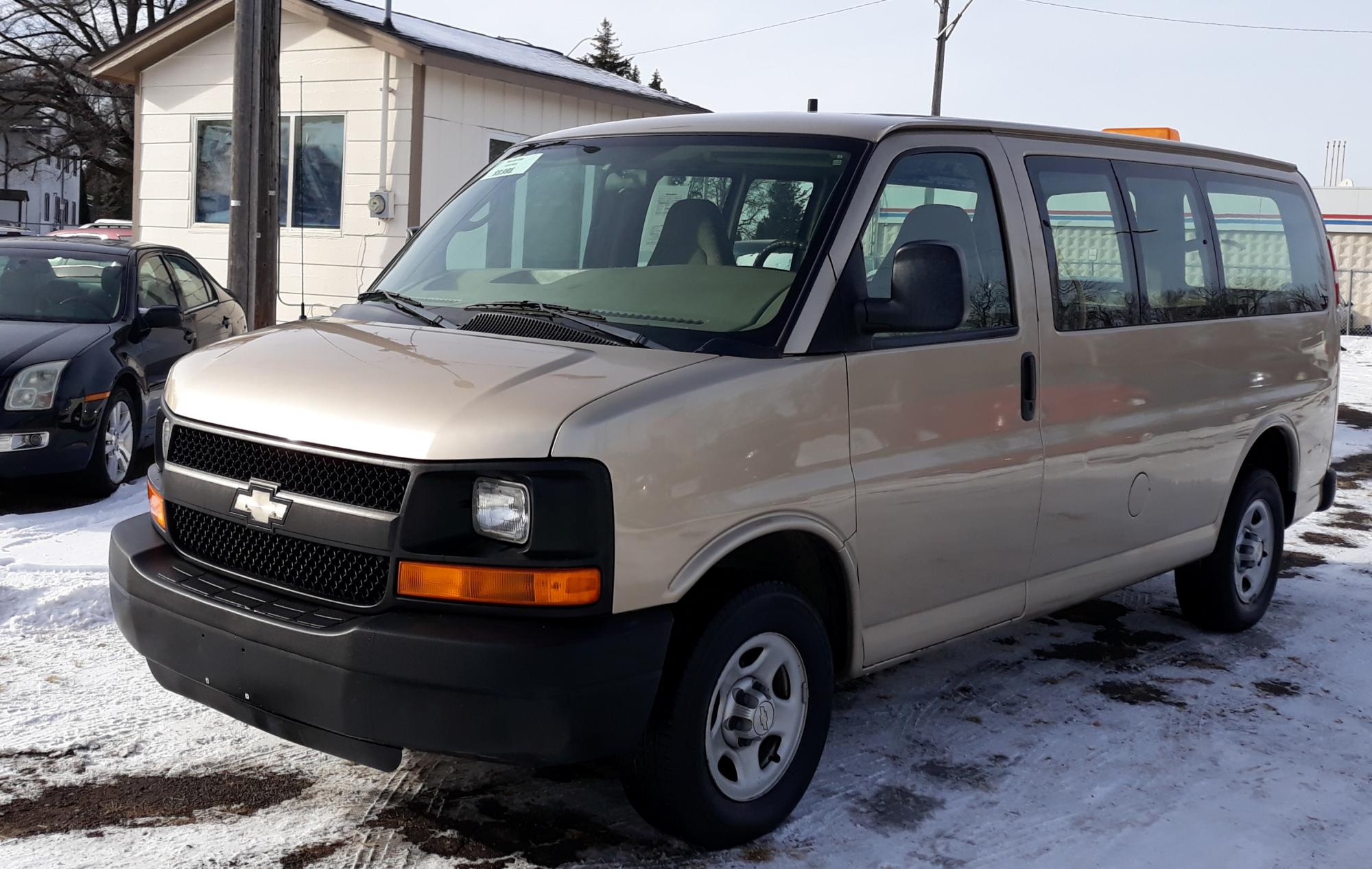 photo of 2006 Chevrolet Express 1500 Cargo